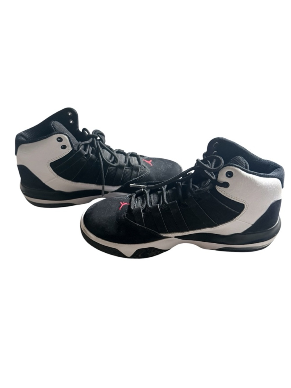 Jordan Sneakers - Picture 3 of 9